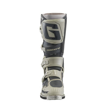 Sg12 Boots Stone Grey Sz 8
