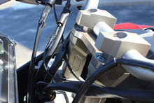 Handlebar Risers Silver Yam