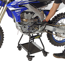 Dolly Stand With Handle