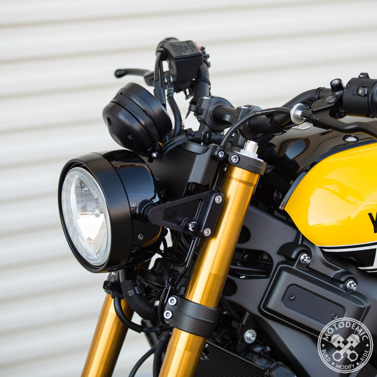 Motodemic Gauge Relocation Kit for the Yamaha XSR900
