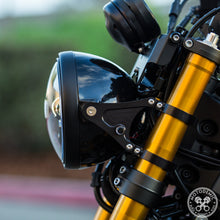 Motodemic 7 inch Classic Style LED and Round Halogen Headlight Kit