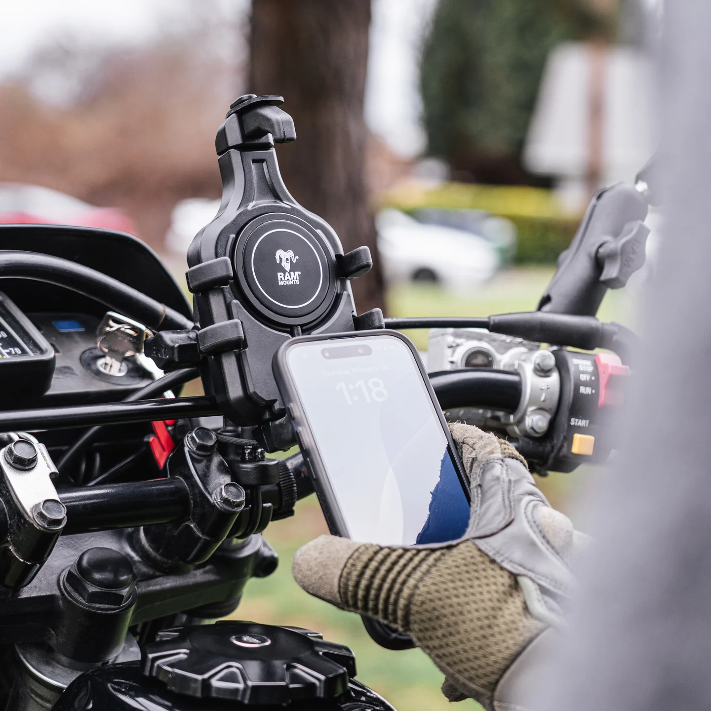 Quick Grip Pro Handlebar Phone Mount Short