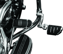 Kuryakyn Longhorn Trident Dually Offset Highway Pegs 1-1/4 in Clamp Chrome