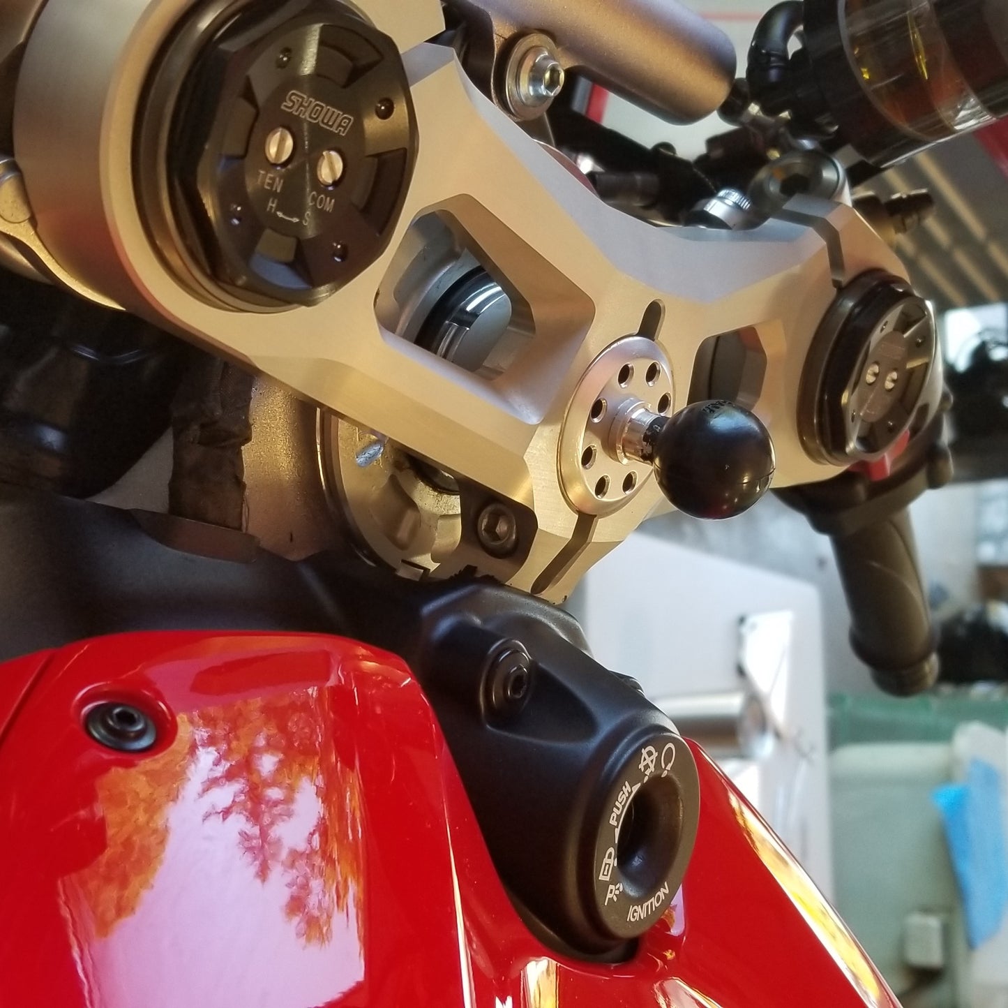 COX Racing RAM Mount Steering Head Nut for Most Ducati's, and MV Agusta F3, Rivale, Stradale, and Superveloce (41mm)