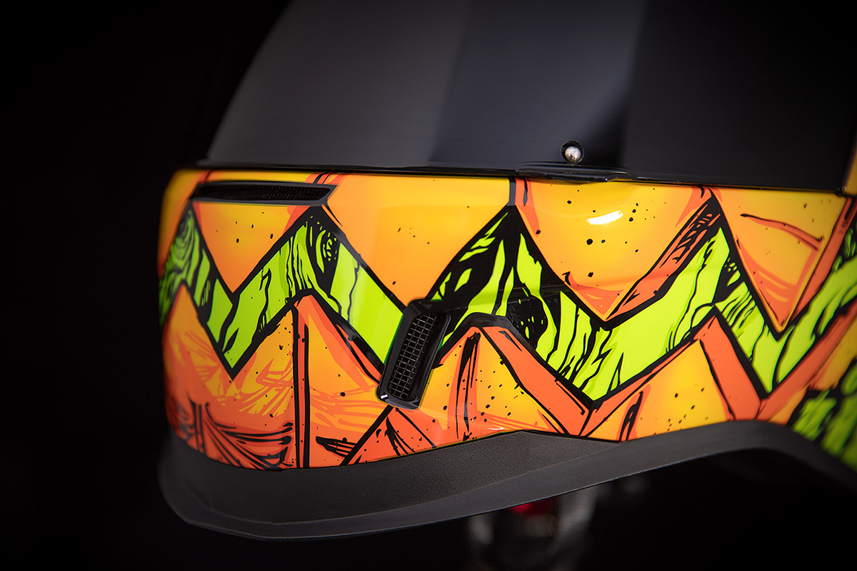 ICON Airform™ Helmet - Trick or Street - Orange - XL 0101-14104