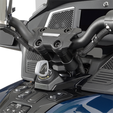 SHOW CHROME RT/F3 Handlebar Riser Kit - Spyder 41-204