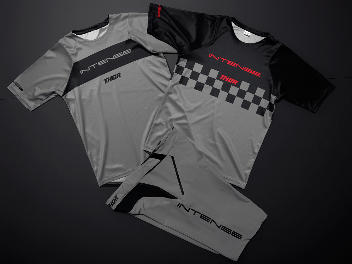 THOR Intense Assist Dart Short-Sleeve Jersey - Gray/Black - 2XL 5120-0161
