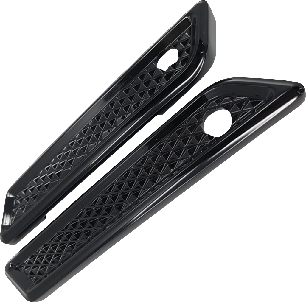 COVINGTONS Saddlebag Hinge Cover - Diamondback - Black C3010-B