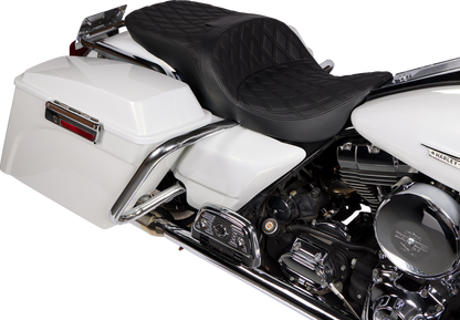 DRAG SPECIALTIES SEATS Freedom Seat - Vinyl - Double Diamond Black Stitch - FLH '97-'07 08011504-4676B