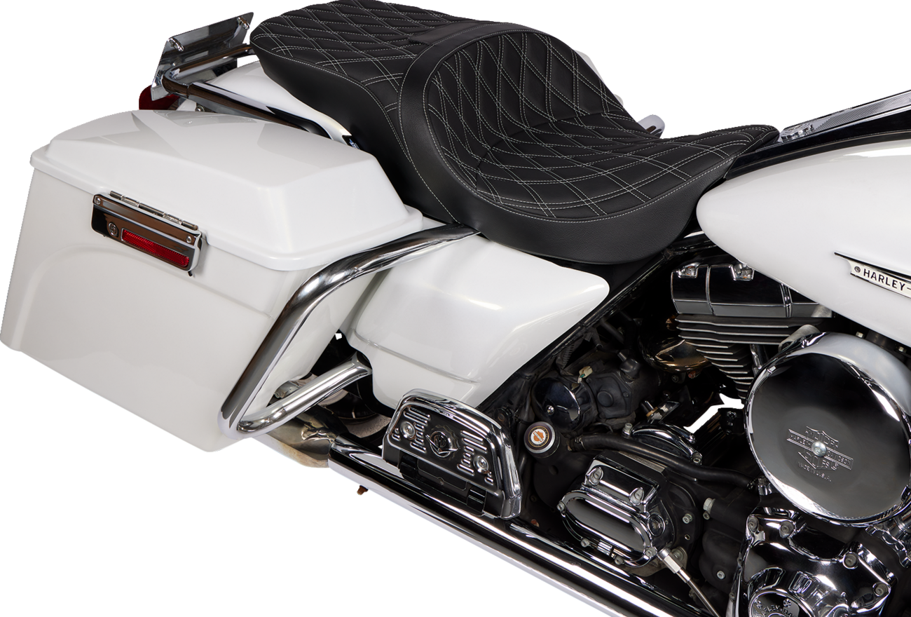 DRAG SPECIALTIES SEATS Freedom Seat - Vinyl - Double Diamond Silver Stitch - FLH '97-'07 08011506-4676C