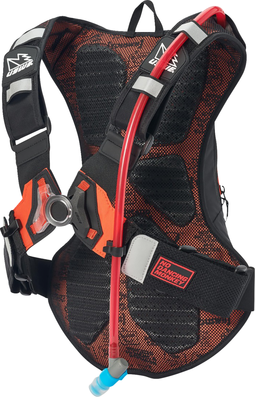 USWE Moto Hydration Pack - 8L - Factory Orange 5208090038
