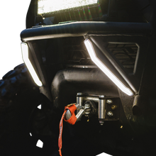 RAVEK Apex Lights™ - Running - White - Commander 65-502S