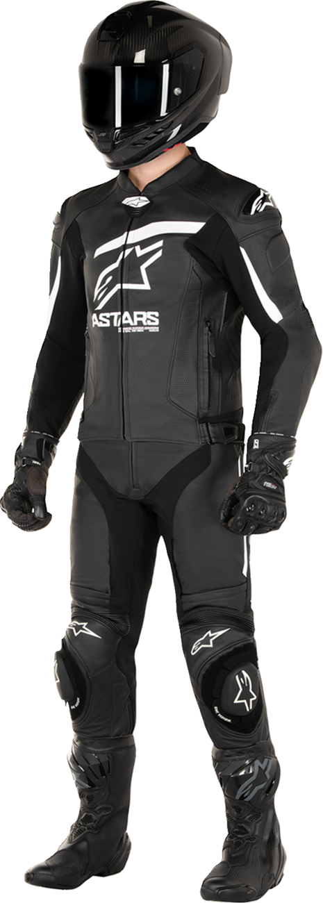 ALPINESTARS GP Plus R v4 Airflow Leather Jacket - Black/White - US 48 / EU 58 3100624-12-58