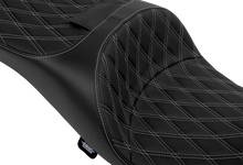 DRAG SPECIALTIES SEATS Extended Reach Freedom Seat - Vinyl - Double Diamond - Silver Stitch - FLT/FLH '09-'25 4696C