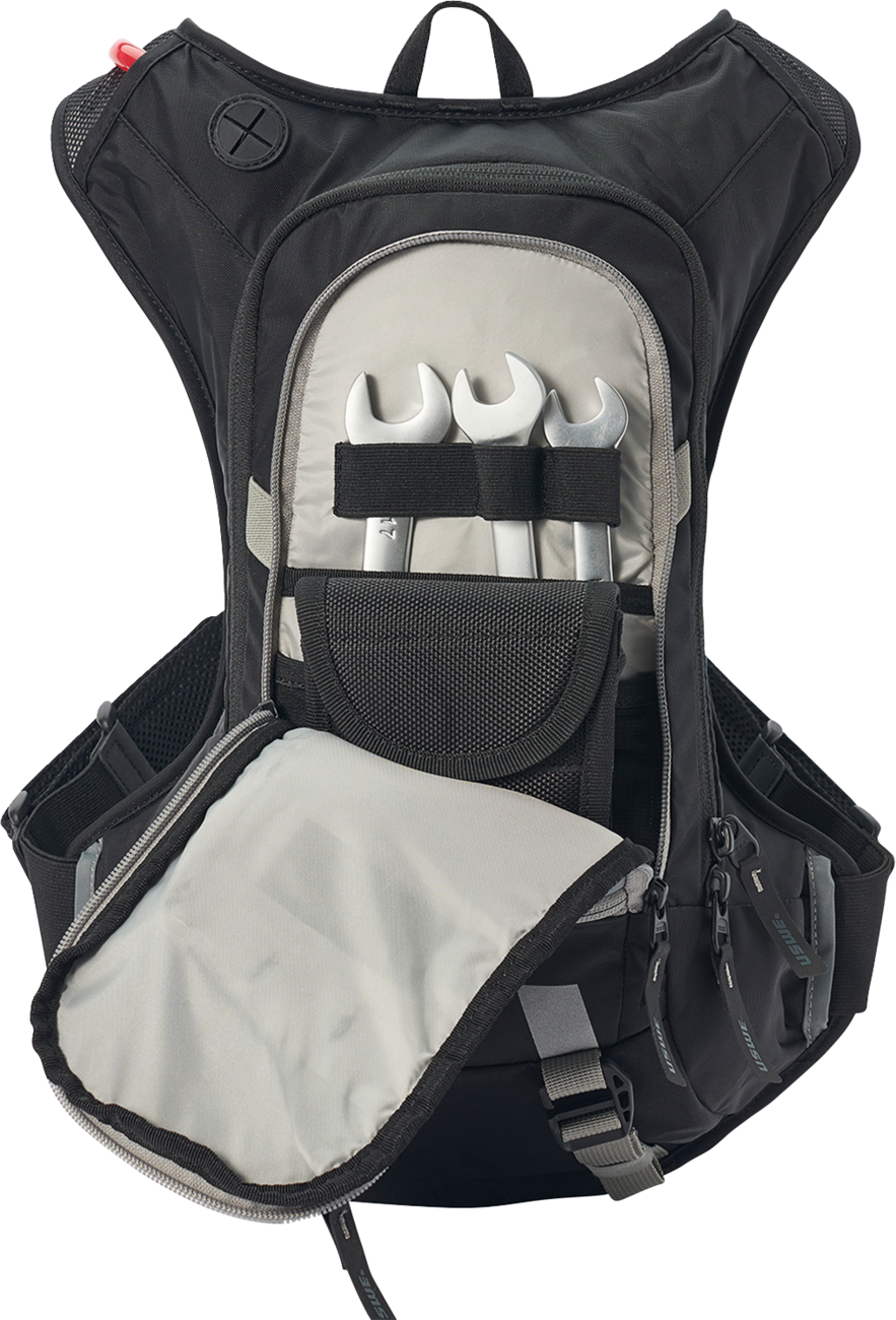 USWE Moto Hydration Pack - 12L - Carbon/Black 5212099001