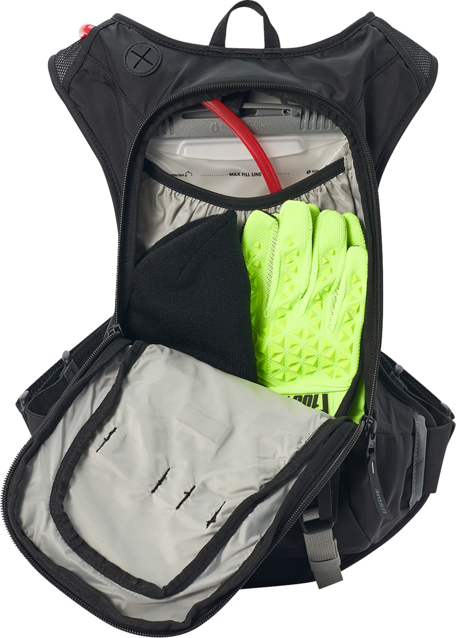 USWE Moto Hydration Pack - 8L - Black/Gray 5208099001
