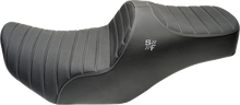 SLYFOX Chariot Seat - Silver Classic Stitch - Silver Logo - FLH/FLT '23.5-'26 4729B