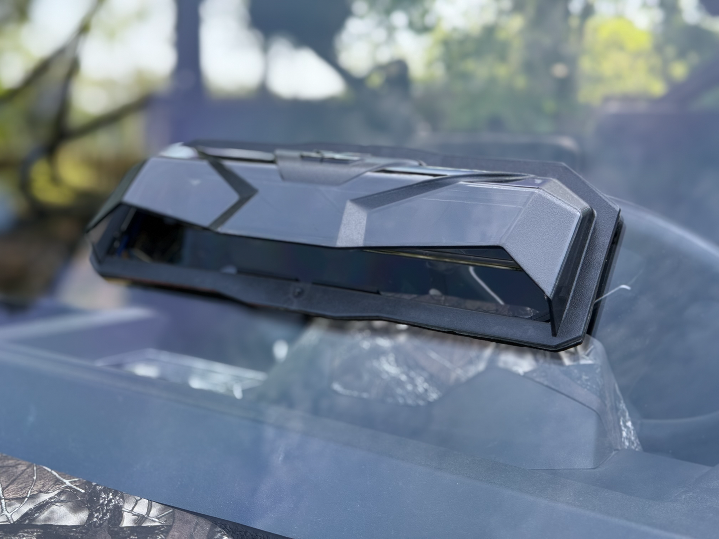 Versa Vented Windshield Uv Resistant