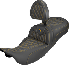 SADDLEMEN Extended Reach Roadsofa™ Carbon Fiber Seat - Lattice - Gold Stitch - With Backrest - FL '08-'25 808-07B-207B7