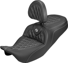 SADDLEMEN Roadsofa™ Carbon Fiber Seat - Lattice - White Stitch - With Backrest - FLH/FLT '08-'25 808-07B-206B6