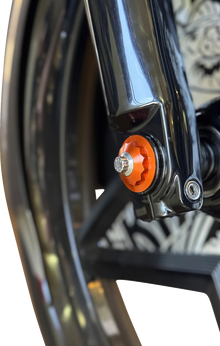 PAUL YAFFE BAGGER NATION Y-Axle with 12 Point Style Axle Cover Kit - Custom - Front - Orange - 1" PYO:YAXLE-07-TP-OR
