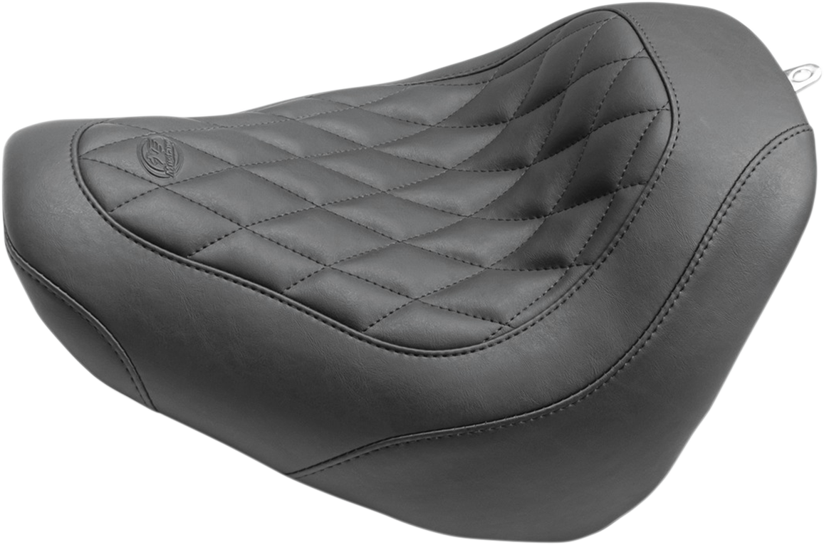 MUSTANG Wide Tripper™ Seat - Diamond Stitching 83017