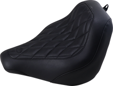MUSTANG Wide Tripper™ Seat - Diamond Stitching 83035