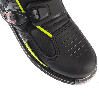 Sg22 Boots Chameleon Sz 10