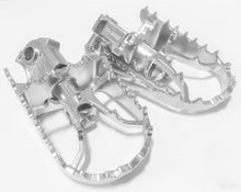 Mark 4 Pivot Pegz Suz Moto