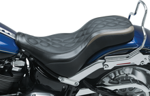 MUSTANG Day Tripper™ Seat - Double Helix Stitch - FLFB '18-'21 75836