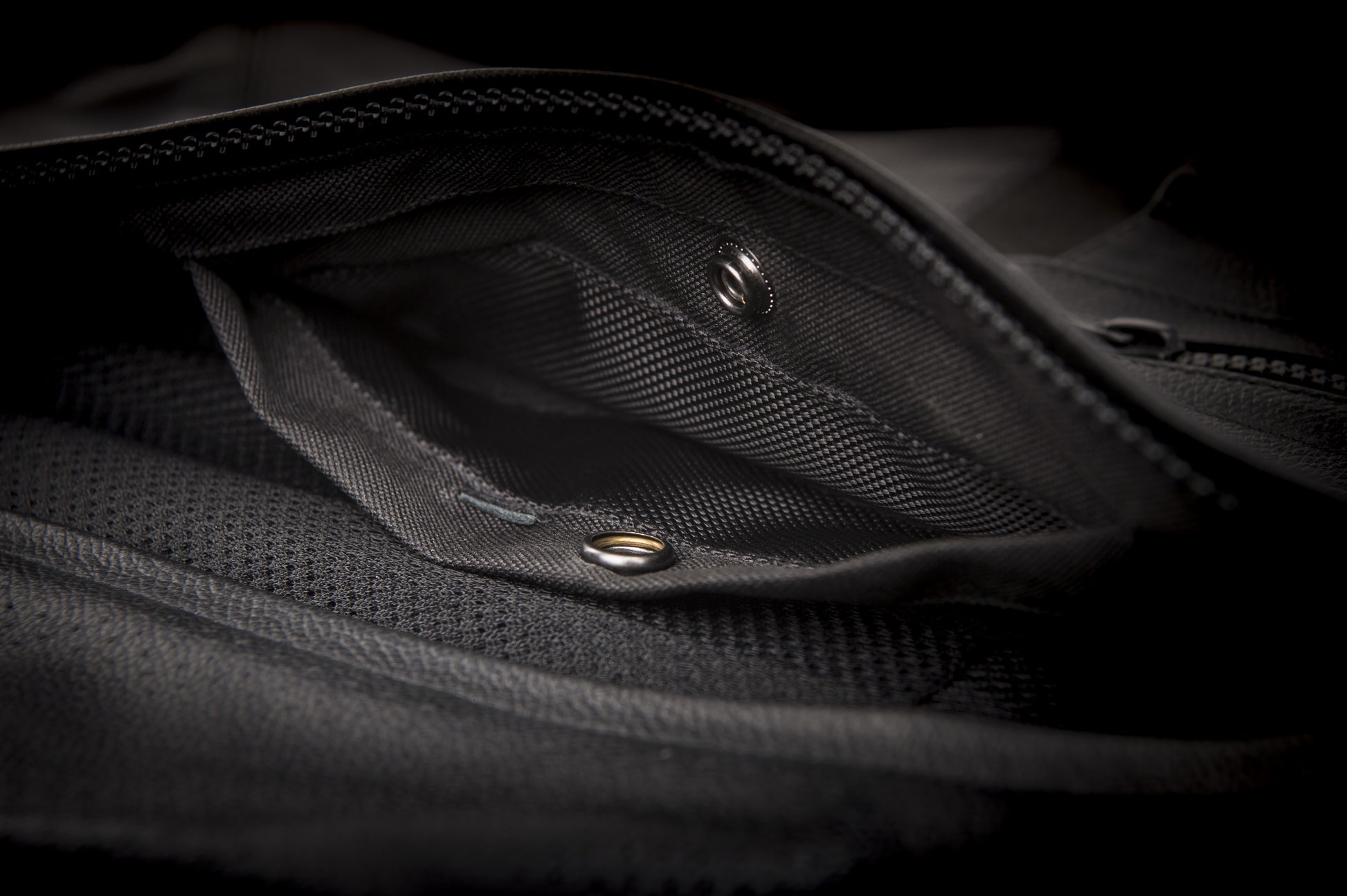Blockade Vest Black Lg