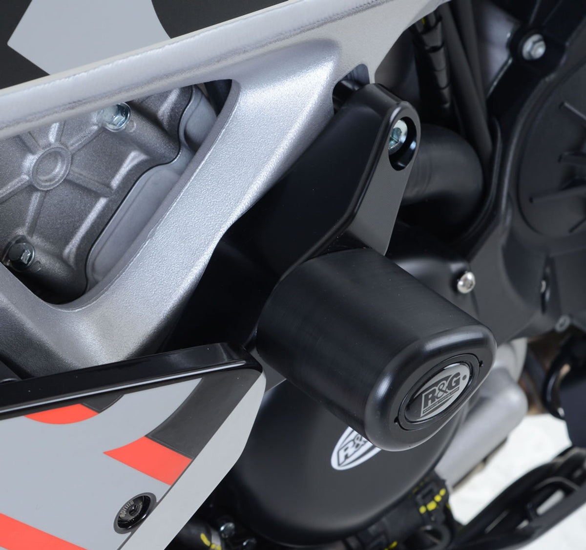 R&G Racing Aero Crash Protectors for Aprilia RSV4 R '15-'20, RSV4 Factory '15-'18, RSV4 RR '15-'22, RSV4 RF/RSV4 1100 Factory '19-'20, V4 Tuono 1000 '11-'18