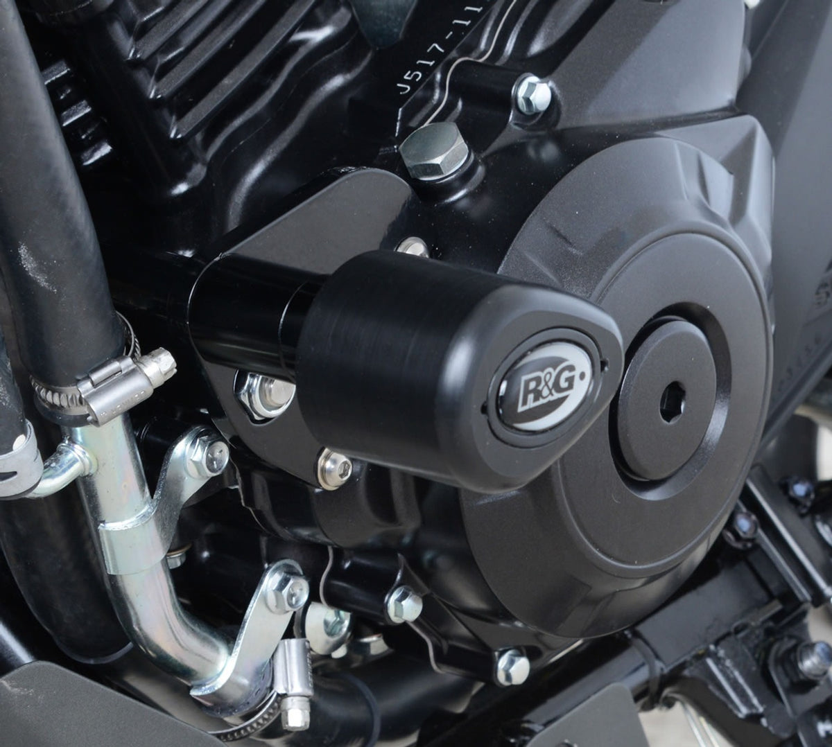 R&G Racing Aero no-cut Frame Sliders for Suzuki GSX250R '17-'21, V-STROM 250 '18-'20