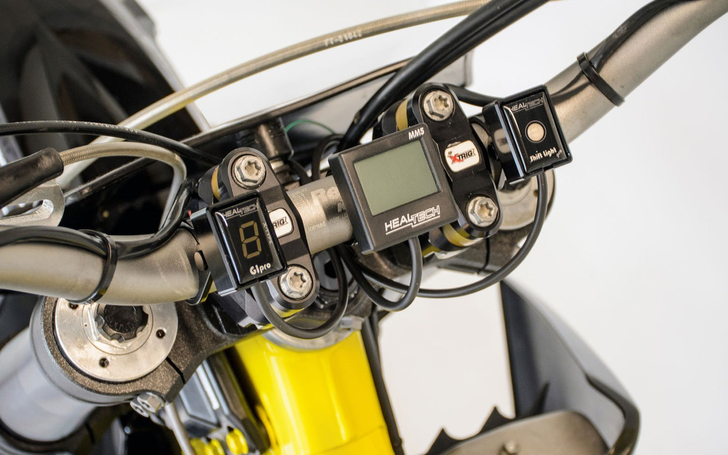 Healtech GIpro Gear Position Indicator and Shift Light Pro Mount (GPM)