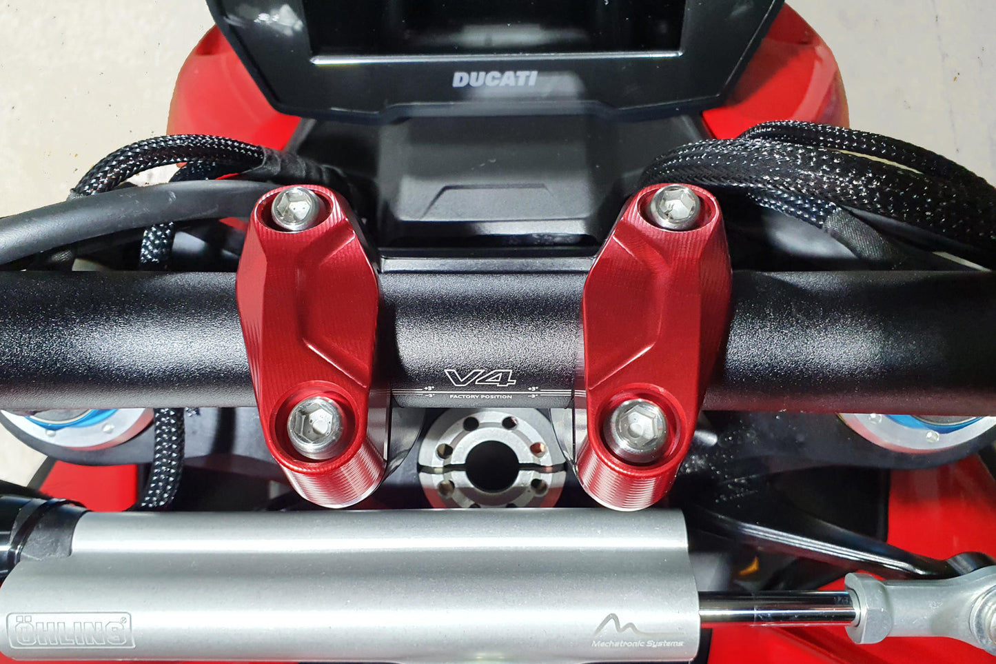 CNC Racing Handlebar Clamp for Ducati Streetfighter V4/V2 , Monster 937. and DesertX