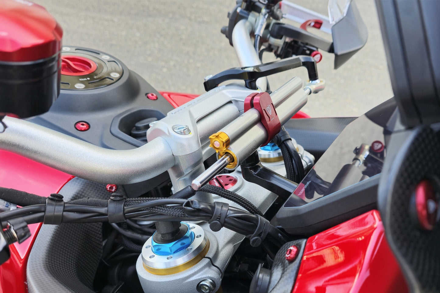 CNC Racing Steering Damper Mount kit for Ducati Multistrada V4 Pikes Peak / RS with OE Handlebar Clamp / Riser