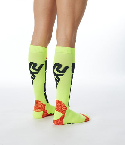 SIX2 Knee-high Comfortable Socks
