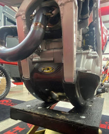 Skid Plate Carbon Fiber Hon