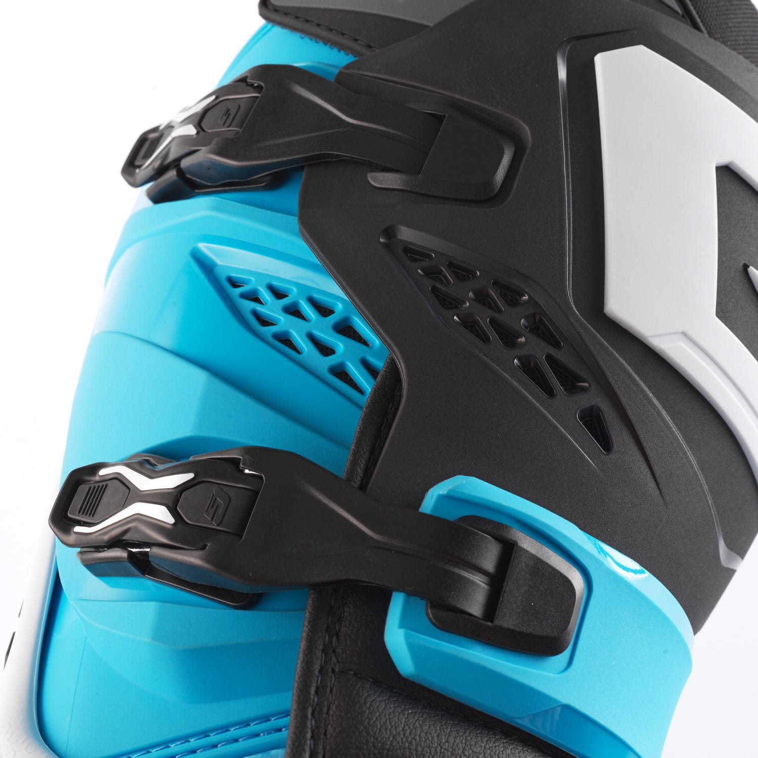 Sg 22 Boots Le White/Black/Light Blue 08