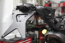 CARBONVANI - DUCATI 899 PANIGALE LICENCE PLATE HOLDER (USA)