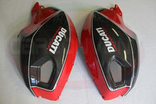 CARBONVANI - DUCATI MONSTER M696 / M796 / M1100 CARBON FIBER LH FUEL TANK SIDE PANEL WITH FRAME AND MESH RED INVERNIZZI